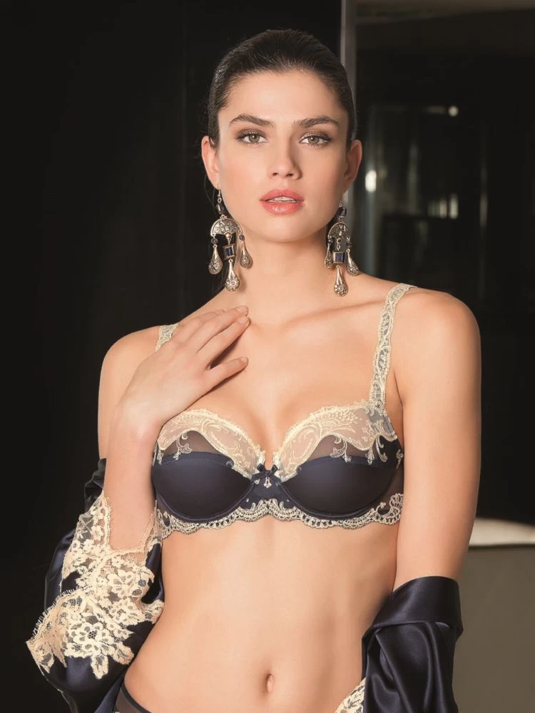 Seiden BH SPLENDEUR SOIE Von Lise Charmel 9 Seiden BH SPLENDEUR SOIE Von Lise Charmel – Bild 7