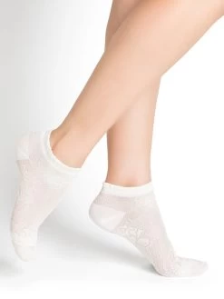 Damen Sneakersocken Blumenmuster Aus 74% Seide Von Bleuforêt -Modische Unterwäsche damen soeckchen seide bleuforet 6103fa4 weiss 1