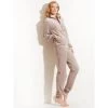 Hausanzug NICKI SAMT Zwei-teilig Von Chiara Fiorini -Modische Unterwäsche hausanzug baumwolle haselnuss g9620 chiara fiorini 1
