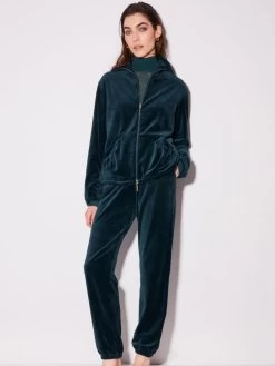 Hausanzug NICKI Waldgrün Zwei-teilig Von Chiara Fiorini -Modische Unterwäsche hausanzug reissverschluss bosco cf1344 nicki chiara fiorini 1