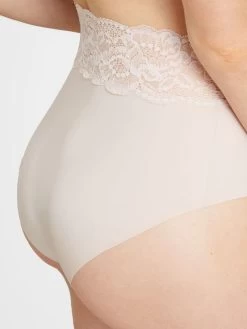 Hoher Slip SWEETESSENCE IK Laser Cut Von Aubade -Modische Unterwäsche microfaser dessous ik24 skin 6 sweetessence aubade 7