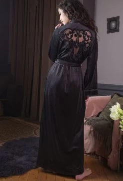 Samt Morgenmantel NOOR Schwarz Geblümt Mit Seide Von Marjolaine -Modische Unterwäsche morgenmantel lang noor noir 6noo2201 marjolaine 3 1