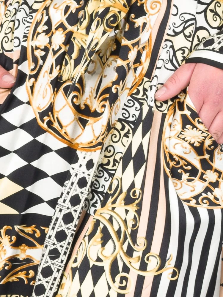 Kimono 100% Seide KIR ROYAL Schwarz-gold Von Eva B. Bitzer 5 Kimono 100% Seide KIR ROYAL Schwarz-gold Von Eva B. Bitzer – Bild 3