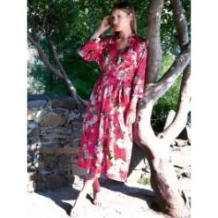 Viscose Morgenmantel FLOWERS No. 3 Pink-grün Von Chiara Fiorini