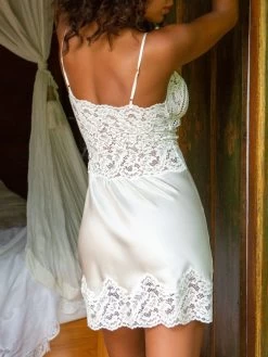 Stretchseide Negligé OKSO Naturweiss Von Marjolaine -Modische Unterwäsche nachthemd seide okso 8oks0101 naturweiss 0074 marjolaine