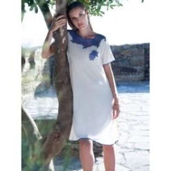 Modal Nachthemd SUMMER PANNA No. 3 Weiß-blau Von Chiara Fiorini
