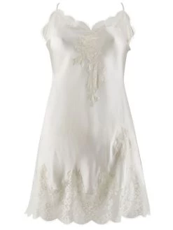 100% Seide Negligé SOIE D´AMOUR Von Aubade 26 100% Seide Negligé SOIE D´AMOUR Von Aubade -Modische Unterwäsche negligee seide perlmut ms40 soie d amour aubade