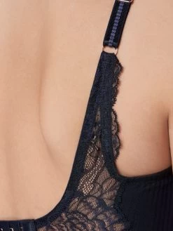 Spitze Bügel-BH PEONY FLORALE W By Triumph -Modische Unterwäsche peony florale bh schwarz 10181768 triumph 1