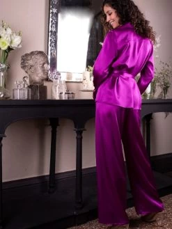 Seidenpyjama SOIE UNIE 100% Seide Marjolaine 26 Seidenpyjama SOIE UNIE 100% Seide Marjolaine -Modische Unterwäsche pyjama damen seide soie unie soi5533 beere violett marjolaine 4 7 1 1