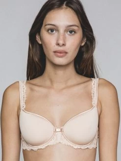 Spacer Schalen-BH GABY Von Maison Lejaby -Modische Unterwäsche schalen bh puder 13830 gaby maison lejaby 1 1