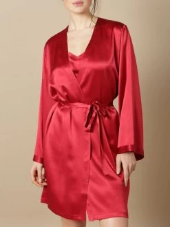 100% Seide Morgenmantel SOIE LASER Kurz Von Marjolaine -Modische Unterwäsche seide morgenmantel laser rot soie unie marjolaine 2 9 1 1 1