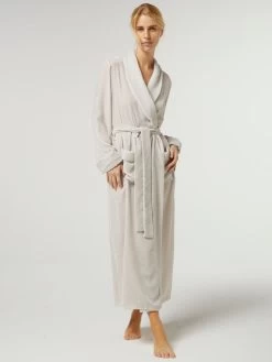 Seide-Viscose Samt Morgenmantel Lang DANIELA Elegant Von Vivis 24 Seide-Viscose Samt Morgenmantel Lang DANIELA Elegant Von Vivis -Modische Unterwäsche seidensamt morgenmantel lang v00039 daniela silber vivis 2 1 1 1