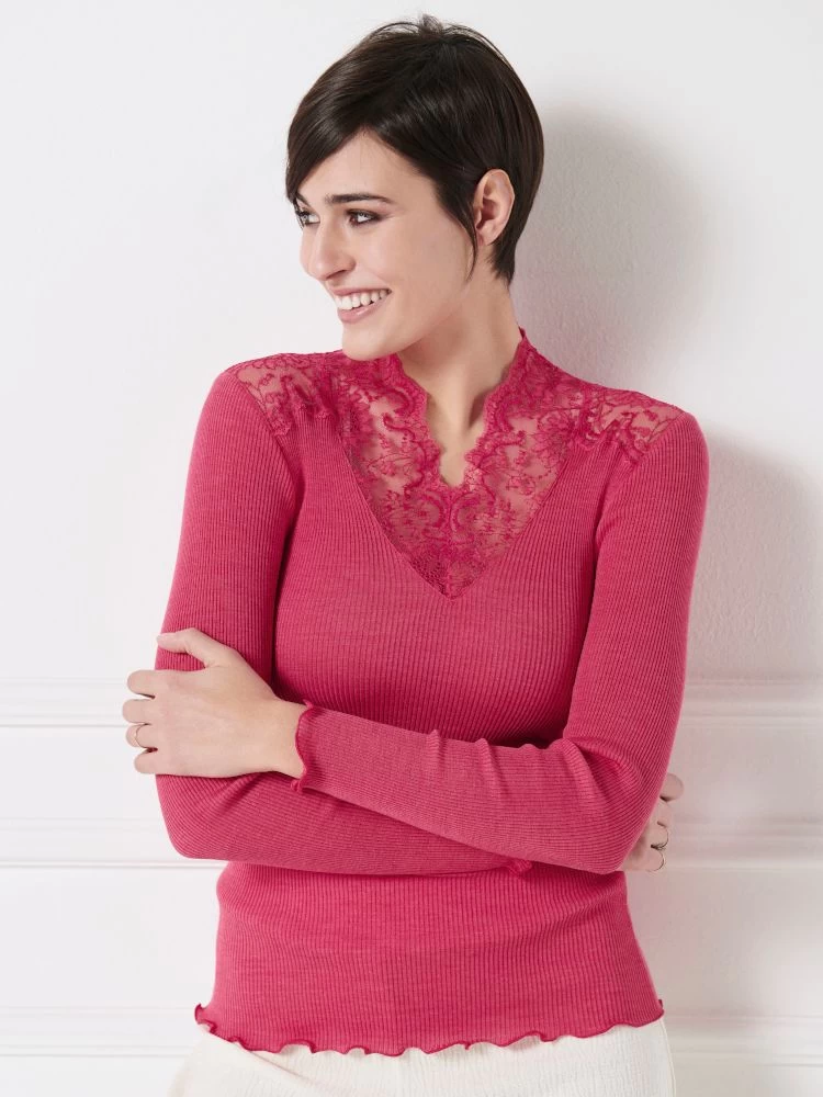 Merino Wolle-Seide Stehkragen Shirt Gerippt Fuchsia Calais Spitze Von Oscalito 4 Merino Wolle-Seide Stehkragen Shirt Gerippt Fuchsia Calais Spitze Von Oscalito – Bild 2