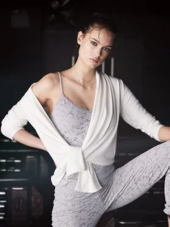 Viscose Angora Cardigan VIONI 78 Von Pain De Sucre Suggest -Modische Unterwäsche vioni rana kaina pain de sucre suggest 5